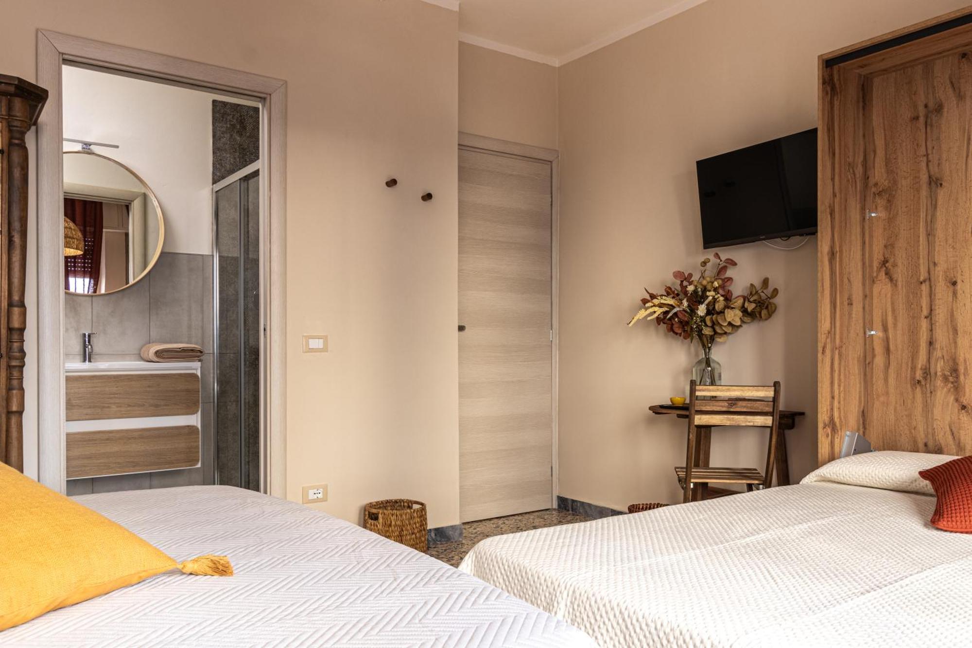 L'Erika In Citta Otel Livorno Dış mekan fotoğraf